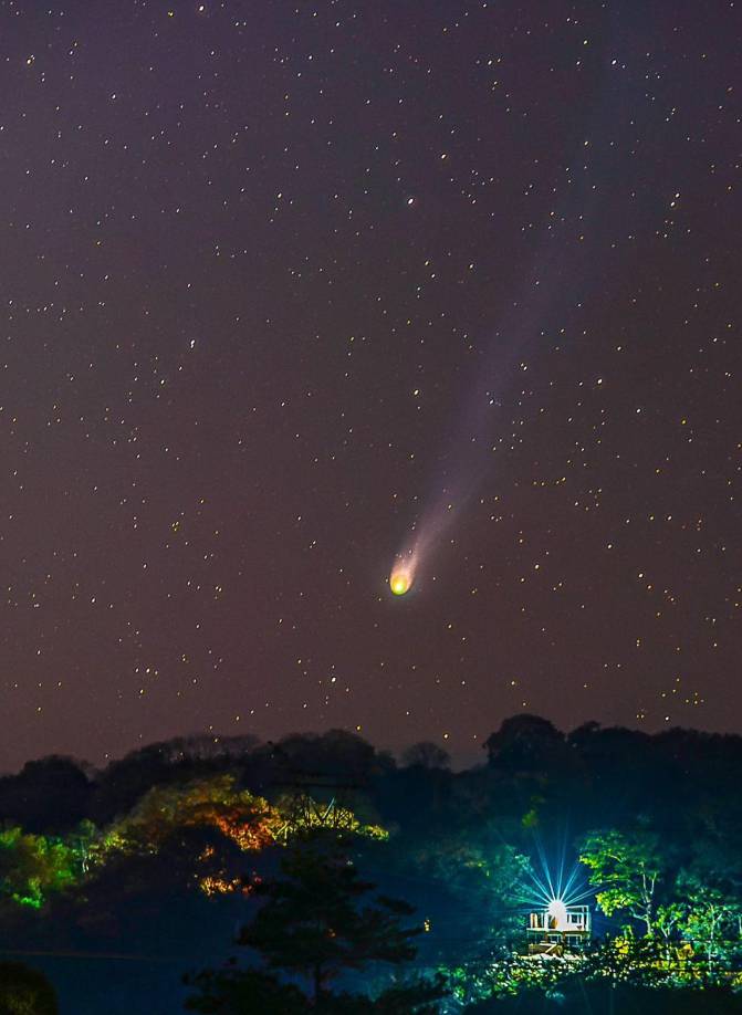 Roberto Schöngarth Carías, director nacional de investigación científica y astronomía de Western International School, dijo a LA PRENSA que este 21 de abril de 2024 será el momento perfecto para observar el cometa 12P/Pons-Brooks en Honduras, esto sea siempre lejos de la contaminación lumínica.