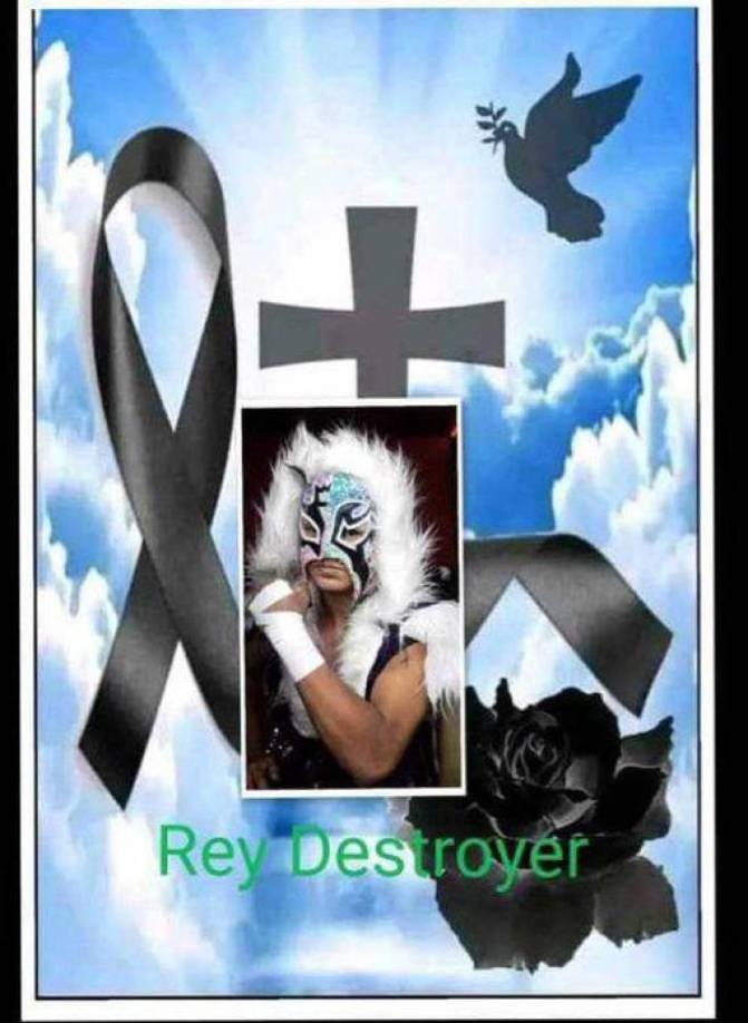 “Mi más sentido pésame me acaban de informar lamentablemente acaba de fallecer nuestro compañero rey destroyer me uno ala pena y dolor que embarga ala familia....que mala noticia empieza el día de hoy...descanse en paz rey destroyer” fue lo que escribió LA Park en su cuenta de X (antes Twitter).