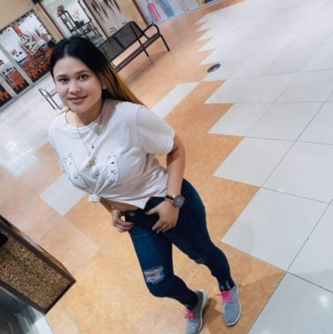 Varios familiares y amigos lamentaron en las redes sociales la muerte de la joven hondureña, que su único fin era buscar un mejor futuro.