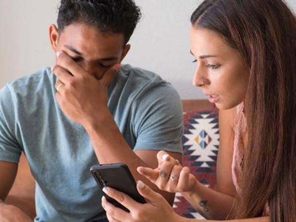 Las infidelidades se disparan en el mes de enero.