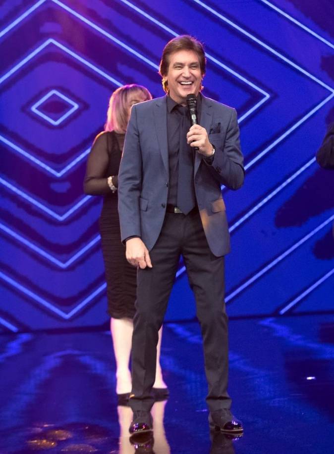 Dante siguió con su contundente mensaje: “Esperan que Argentina caiga y escriben: “Pero en la próxima van a perder” (Los entiendo de corazón, debe ser feo mirarlo por la tele)”.