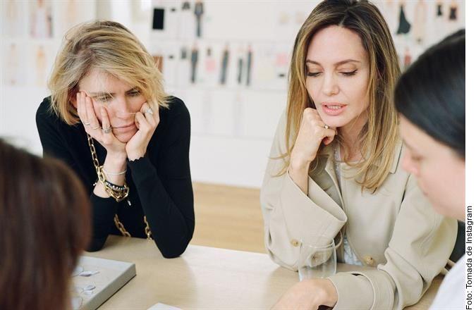 Jolie anuncia que trabajará con artesanos y creadores de todo el mundo, con el fin de compartir la riqueza de su patrimonio cultural y apoyar el desarrollo de sus propios negocios.