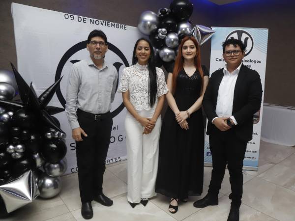 La junta directiva del Colegio de Psicólogos de Honduras - Capítulo Cortés está conformada por: Héctor Maradiaga (secretario de Finanzas), Susan Ocampo (presidenta); Claudia Aviléz (vocal ll) y Miguel Alvarado (secretario).