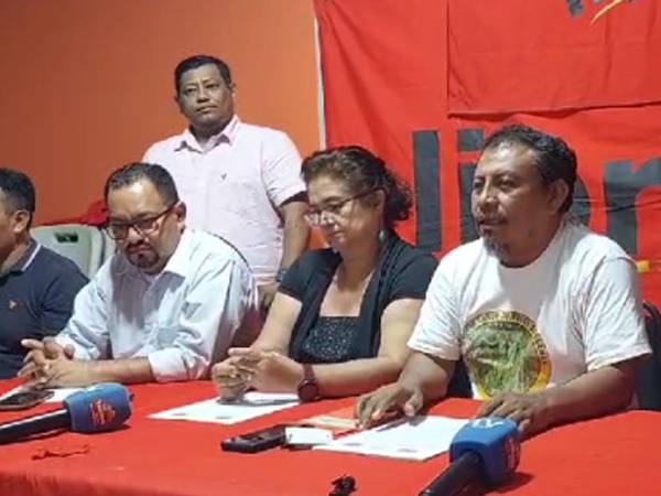 Juan López en su última declaración a medios de comunicación en Tocoa, Colón.