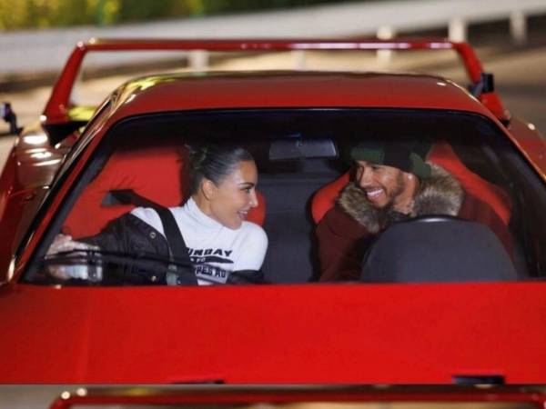 Kim Kardashian y Lewis Hamilton confirmaron su relación amorosa.
