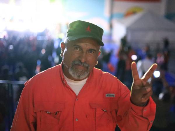 Diputado Juan Barahona, del Partido Libertad y Refundación (Libre).