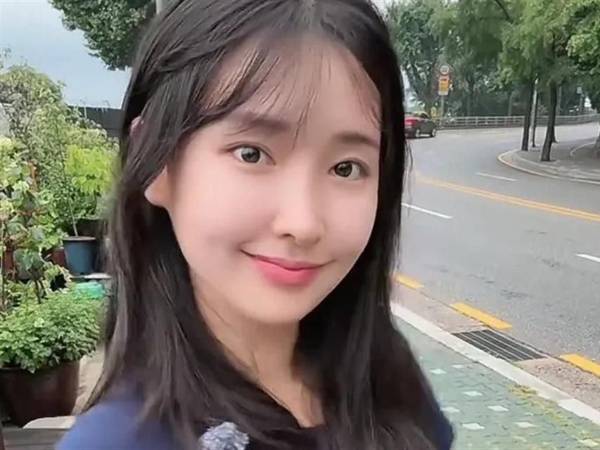 Una influencer surcoreana fue encontrada muerta en una montaña del condado de Muju en Corea del Sur, momentos después de realizar una transmisión en vivo en sus redes sociales.