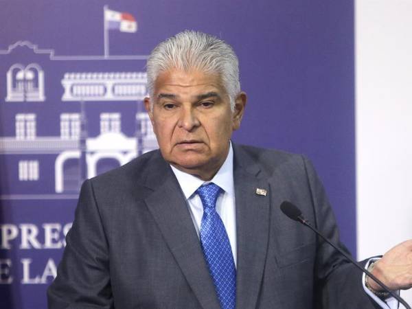 Mulino confirma que hablará el viernes con Trump en plena tensión por el Canal de Panamá