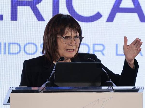 Fotografía de archivo del pasado 8 de noviembre de la ministra de Seguridad de Argentina, Patricia Bullrich, durante el Foro América Libre en Ciudad de México (México).