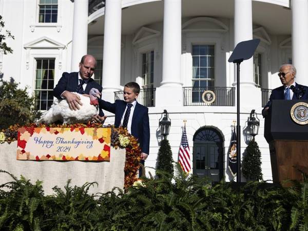 Biden durante el tradicional evento de Acción de Gracias en la Casa Blanca.