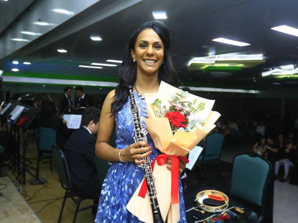 Nermis Mieses ofreció su primer concierto en Honduras y Centroamérica como parte de la gala benéfica “Aires de España”, organizada por la organización no gubernamental Honduras Oboe Project Education (HOPE).