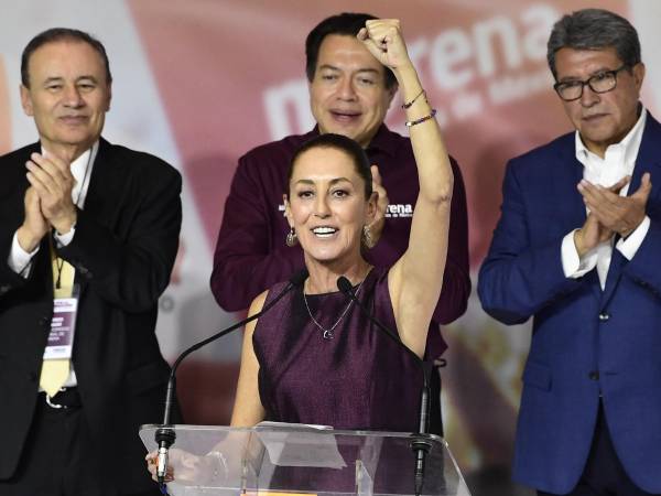 Sobria e impasible, Claudia <b>Sheinbaum</b>, una científica brillante a la cual su rival llama “dama de hielo”, busca convertirse en la primera presidenta de un México machista, de tragedias y pasiones.