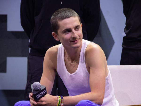 Cada año hay una polémica en los días previos a la ceremonia de los Óscar y este año el protagonista está siendo Timothée Chalamet y sus desafortunadas declaraciones contra la ópera y el ballet, lo que ha provocado una airada reacción por parte de algunas de las instituciones más prestigiosas del mundo.