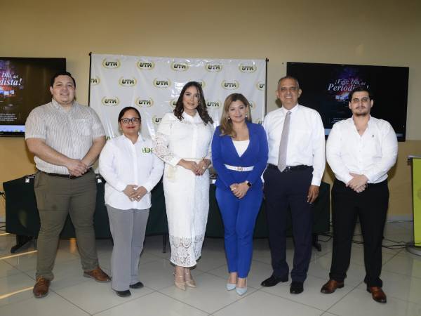 Parte del equipo que conforma UTH fue el responsable de organizar y amenizar el evento.