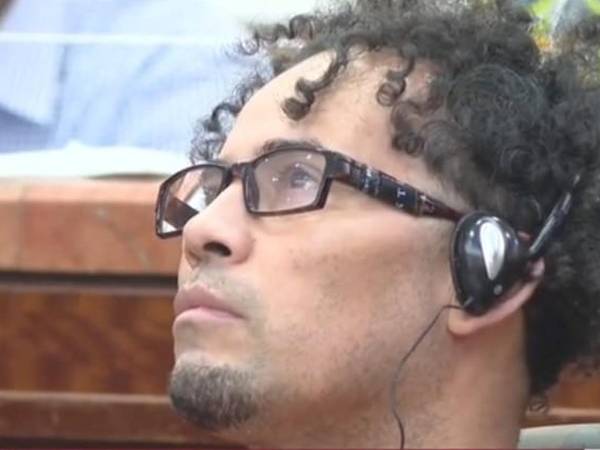 Foto del hondureño José Martínez López cuando escuchaba su sentencia.