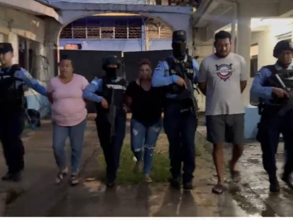 Dulce Aracely López Najar, Cindy Melissa Banegas López y Jorge Alberto Contreras López, los tres capturas en la aldea Nuevo San Juan de Tela.