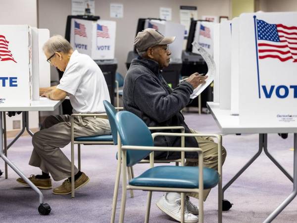 Más de dos millones de personas han votado anticipadamente en Georgia, uno de los estados clave para las elecciones presidenciales en EEUU.