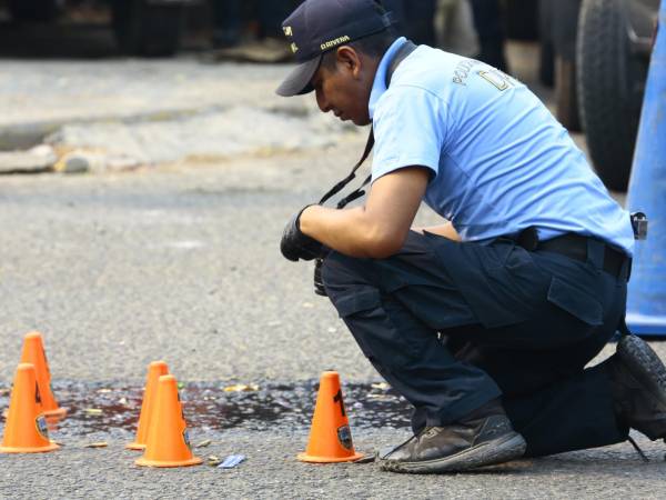 Según el estudio, la tasa nacional de homicidios en 2023 se ubicó en 34,5 por cada 100.000 habitantes, con un promedio mensual de 280 homicidios y 9 víctimas diarias.