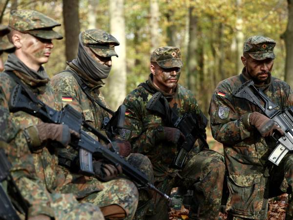 Una nueva ley alemana pretende aumentar el número de soldados casi 50 por ciento, a 260 mil para el 2035.