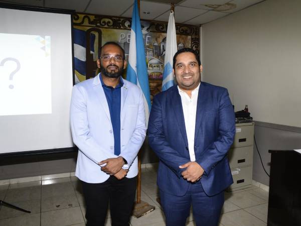 Kaveen Kumar Kumaravel y Noel Araujo