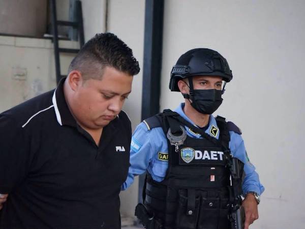 De acuerdo con la Daet, el sospechoso integraría una estructura criminal independiente.