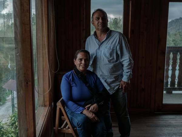 Marysabel Caballero y su esposo, Moisés Herrera, son dueños de la Finca El Puente, una plantación de café en Honduras.