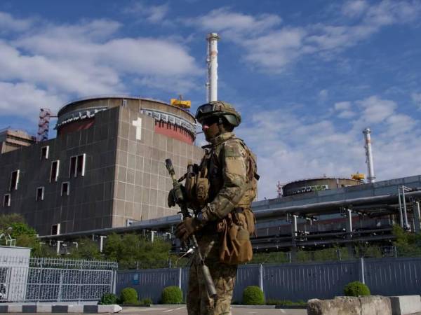 Este paquete se enmarca dentro de un esfuerzo mayor por parte del gobierno estadounidense, que, en conjunto con otras ayudas internacionales, busca mantener el apoyo a Ucrania ante la invasión rusa.