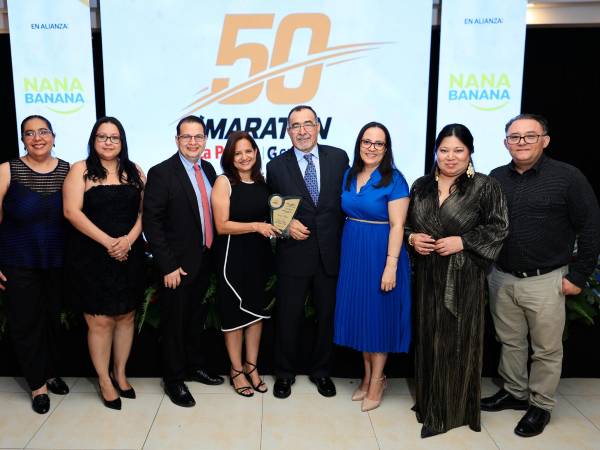 Cinthya Ortíz, Tania Corona, Arturo Nolasco,