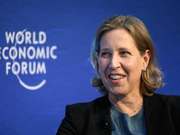 Susan Wojcicki fue vicepresidenta <b>sénior de publicidad</b> y comercio en Google hasta convertirse en directora ejecutiva de<b> </b>YouTube.
