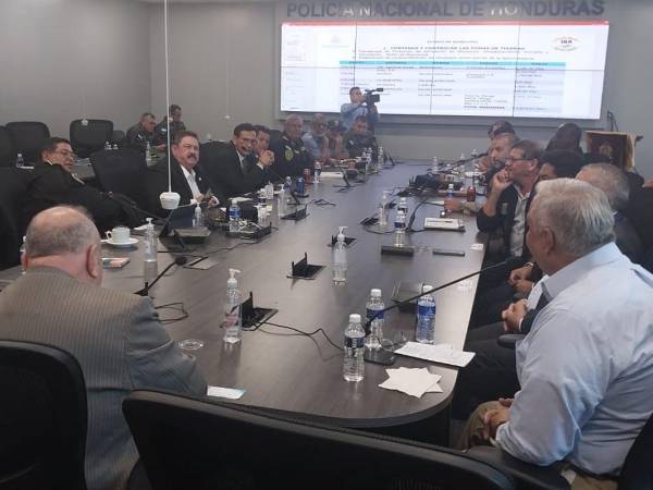 El Consejo Agrario acordó instalar tres mesas de trabajo.