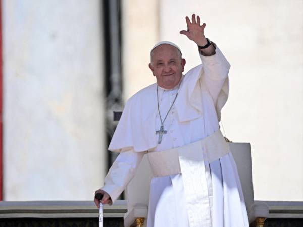 El Papa Francisco sostuvo una reunión a puerta cerrada con los obispos en la asamblea de la Conferencia Episcopal Italiana.