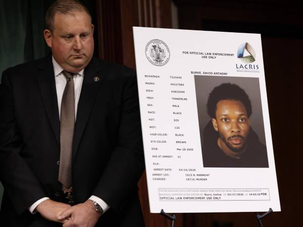 La semana pasada, D4vd fue capturado por la policía de Los Ángeles, California. El artista podría ser condenado a la pena de muerte o cadena perpetua.