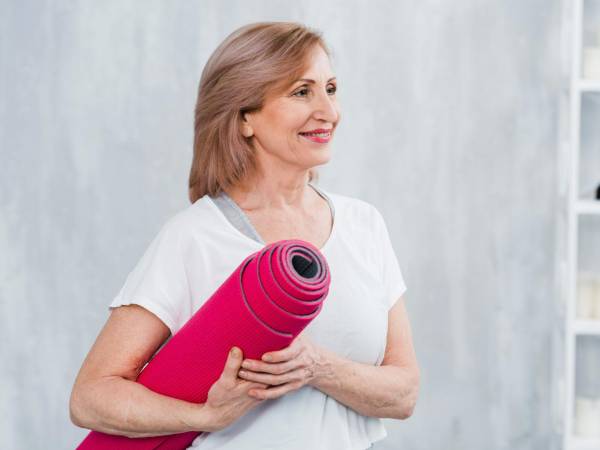 Los ejercicios no solo mejoran la salud física, sino que también contribuyen al bienestar mental al reducir el estrés y la ansiedad.