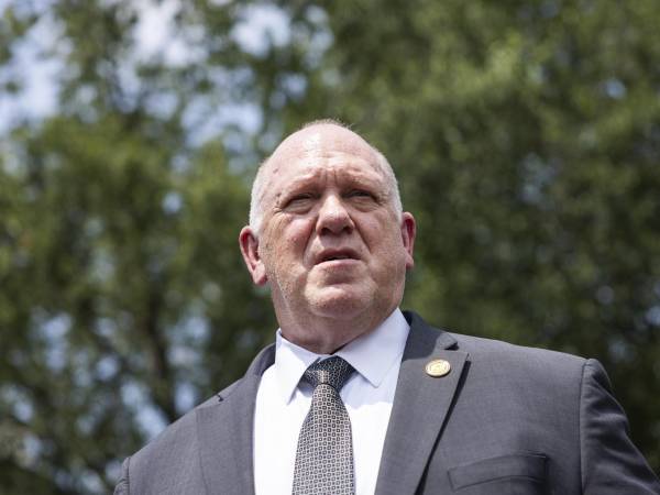 Imagen de archivo del zar de la frontera de Estados Unidos, Tom Homan. EFE/EPA/JIM LO SCALZO