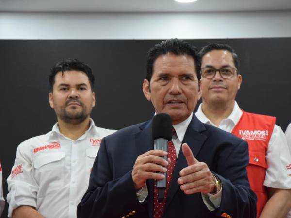 Eliseo Castro apartó a Kenneth Melhado y sumó a Juan Gerardo Facussé como su nuevo candidato a vicealcalde.