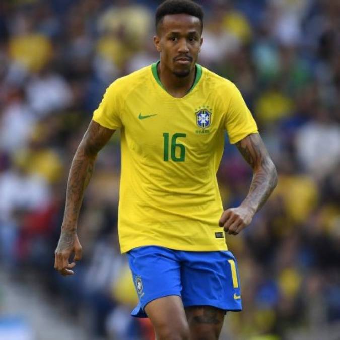 Éder Militão es una de las opciones que tendrá Tite en la banca para el lateral derecho. También puede jugar de central.