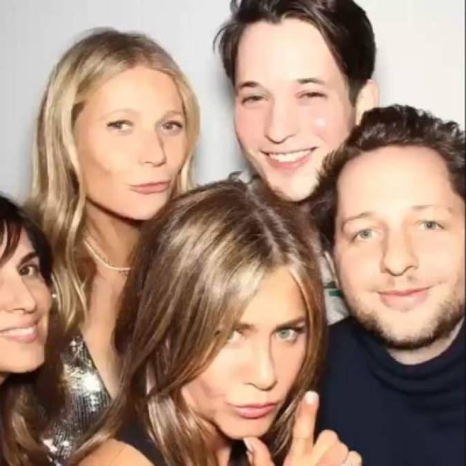 Este sábado Jennifer Aniston celebró una fiesta anticipada para festejar sus 50 años -11 febrero- rodeada de sus mejores amigos de Hollywood en el hotel Sunset Tower de Los Ángeles.