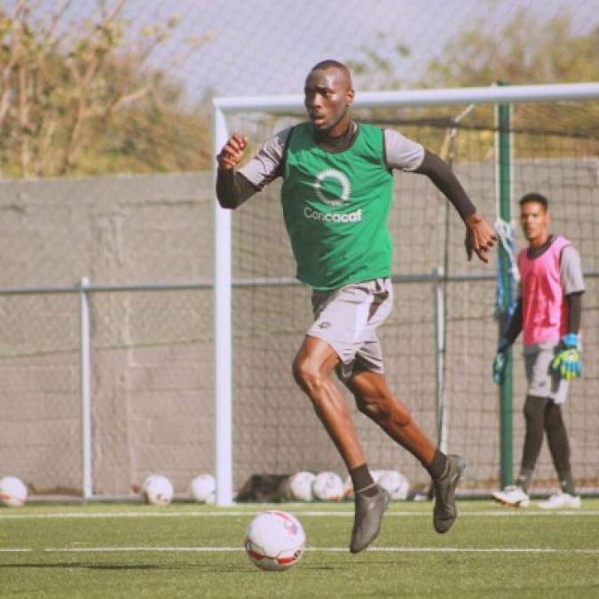 El Honduras Progreso reforzará su defensa con el fichaje del defensa colombiano Jeisson Andrés Palacios Palacios, de 30 años. Llega procedente del Club Deportivo Universitario de la primera división de Panamá.