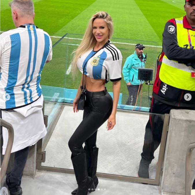 Luciana Salazar se encuentra en Qatar viviendo el Mundial con mucha emoción. La modelo sube a sus redes las sensaciones que le genera ver a la selección argentina.