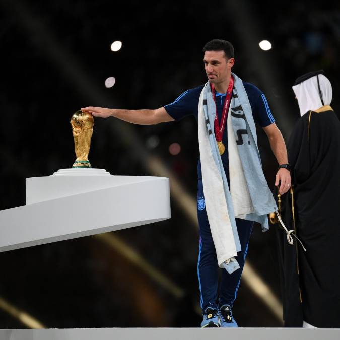 El DT Lionel Scaloni llevó a la Argentina a conquistar la Copa del Mundo.