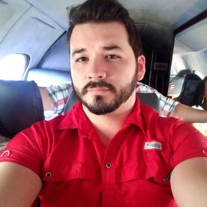 Óscar Herrera es modelo, actor, licenciado en hostelería u turismo y miembro del partido Liberal de Honduras.