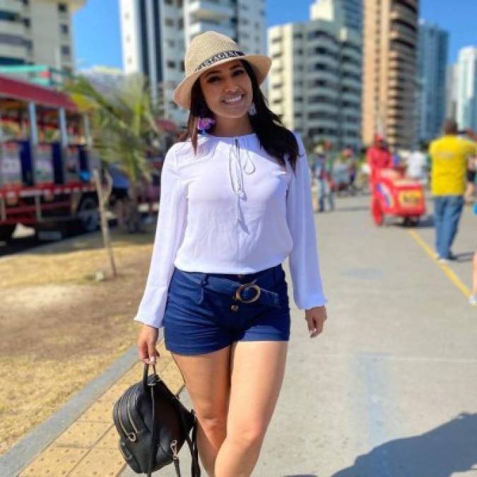 La carismática presentadora hondureña documentó toda su estadía en Cartagena de Indias, Colombia.
