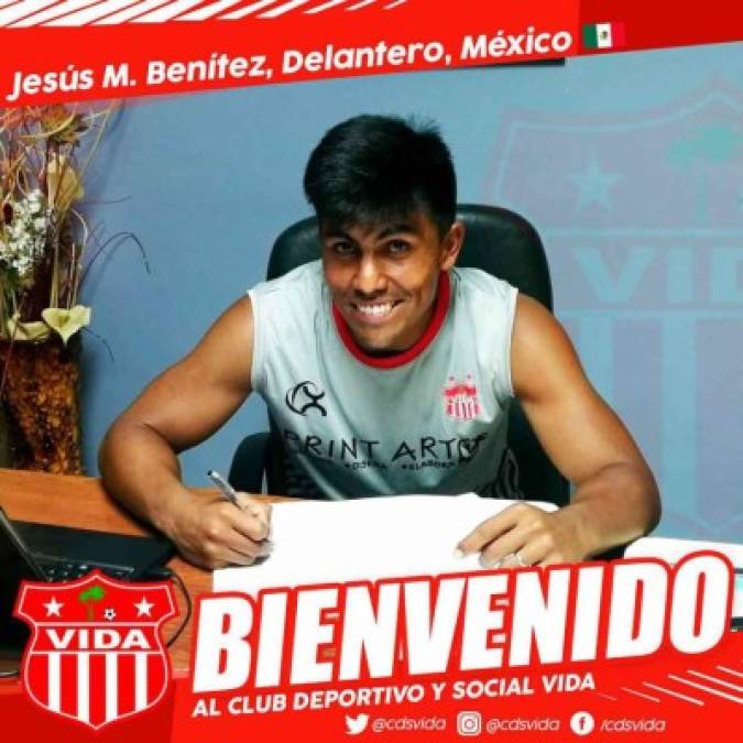 Jesús Benítez: El Vida firmó por un año al delantero mexicano.