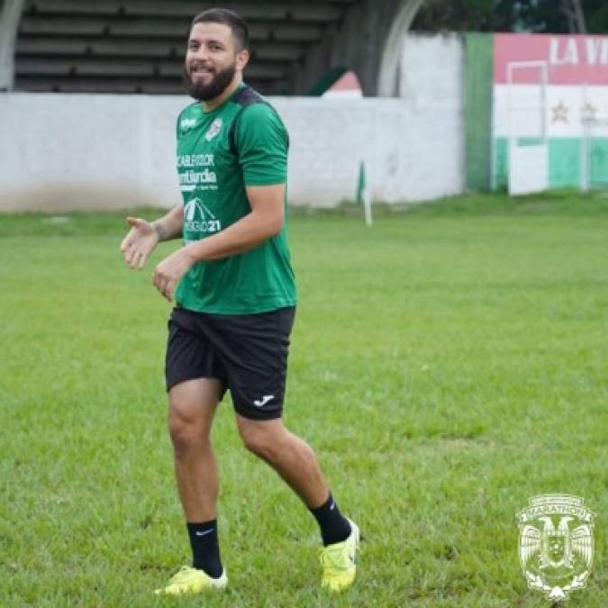 Michael Otoniel Osorio, luego de ser dado de baja en el Marathón, ya encontró equipo. El defensa jugará en el próximo torneo con los Lobos de la UPN.