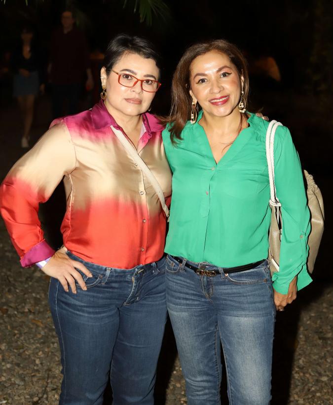 Nidia López y Tania Henríquez