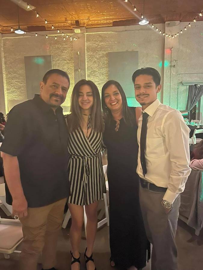 Lisa López Galván era madre de dos hijos, el varón resultó herido en el tiroteo.