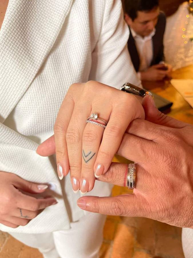 Carlos Rodríguez y Nory Collins celebran su amor ante la ley