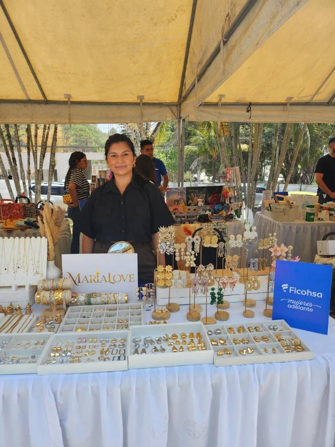 Una de las emprendedoras de Mujeres Adelante.