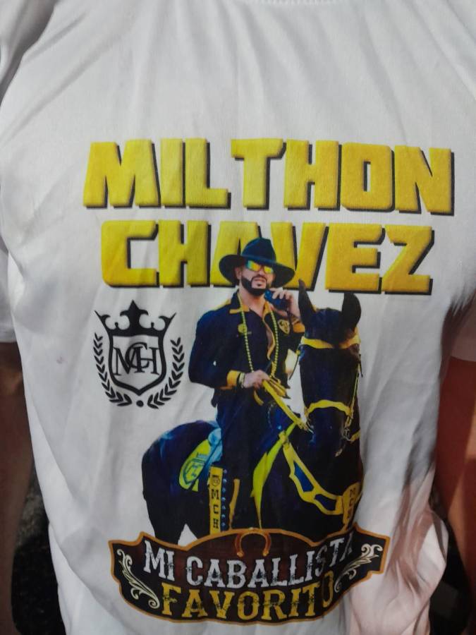 Milthon tiene su propio club de fans en las redes sociales.
