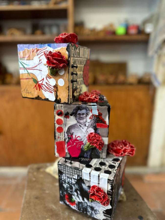 Más muestras de las obras que hizo Pamela Letona en la exposición internacional.